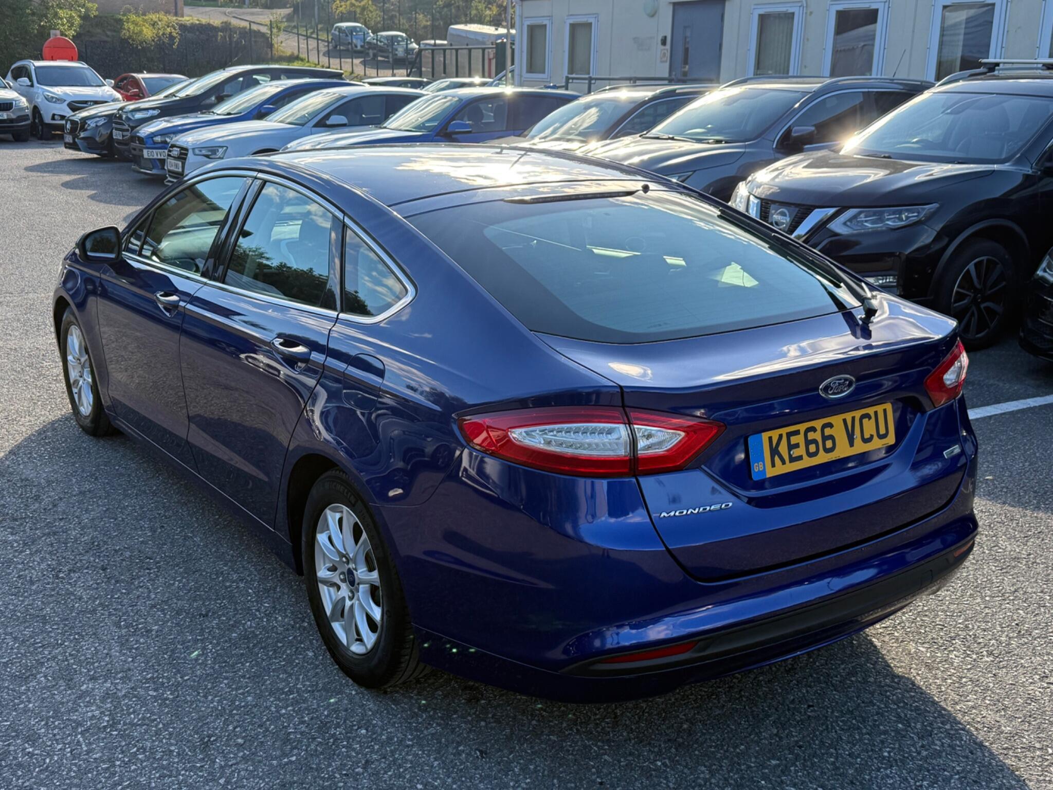 Ford Mondeo - Image 14
