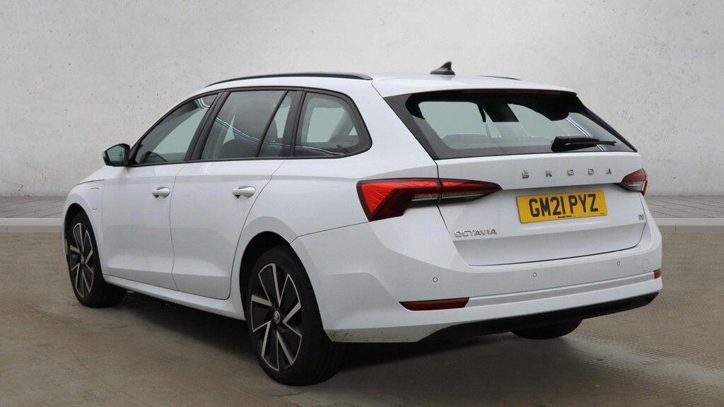 Skoda Octavia - Image 6