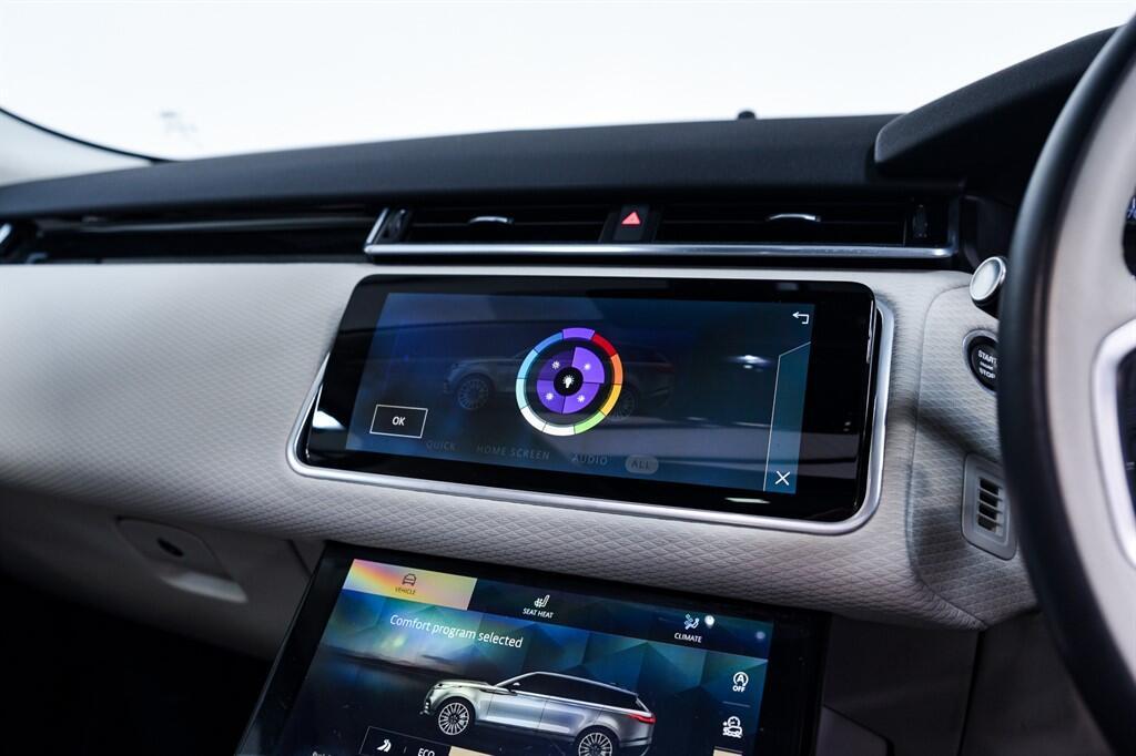 Land Rover Range Rover Velar - Image 24