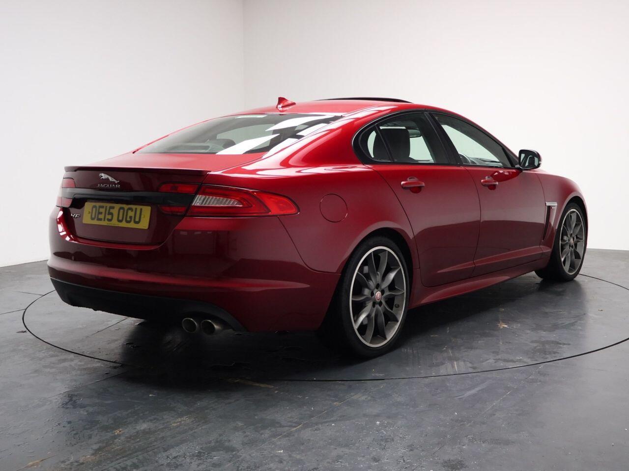 Jaguar XF - Image 12