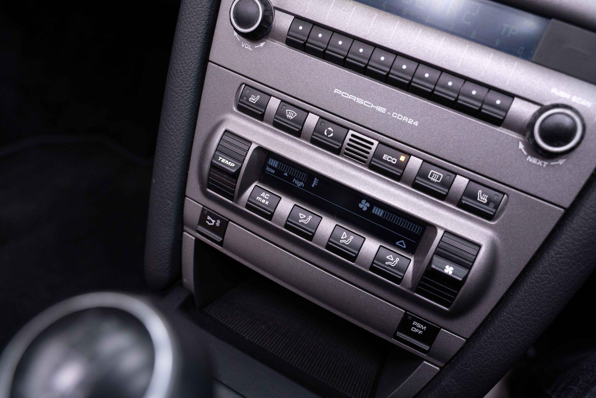 Porsche Boxster - Image 15