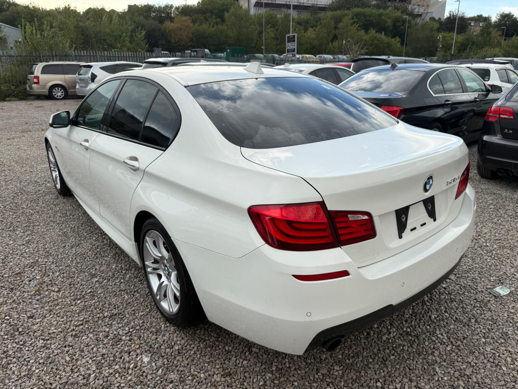 BMW 5 Series - Image 6