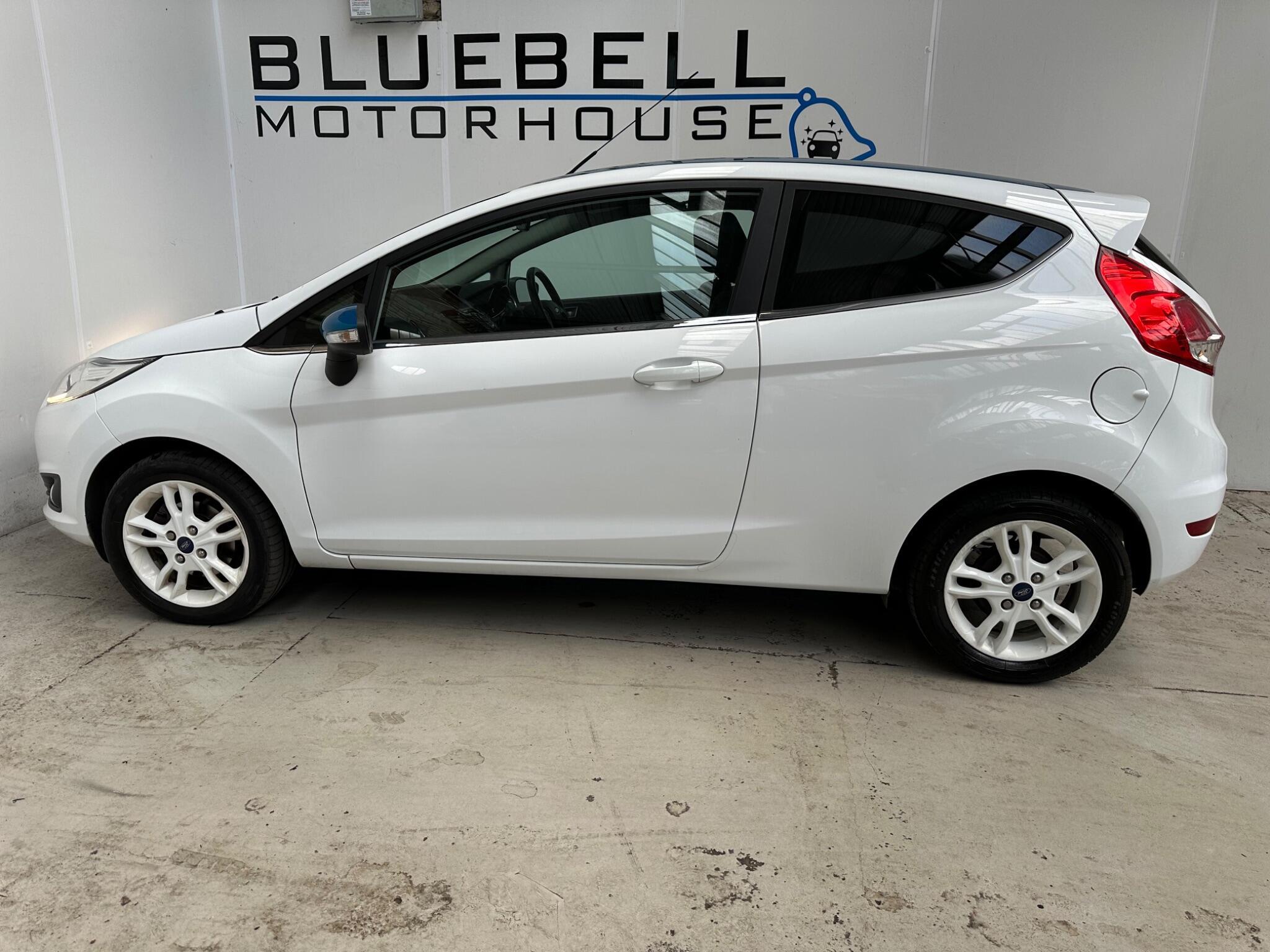 Ford Fiesta - Image 8