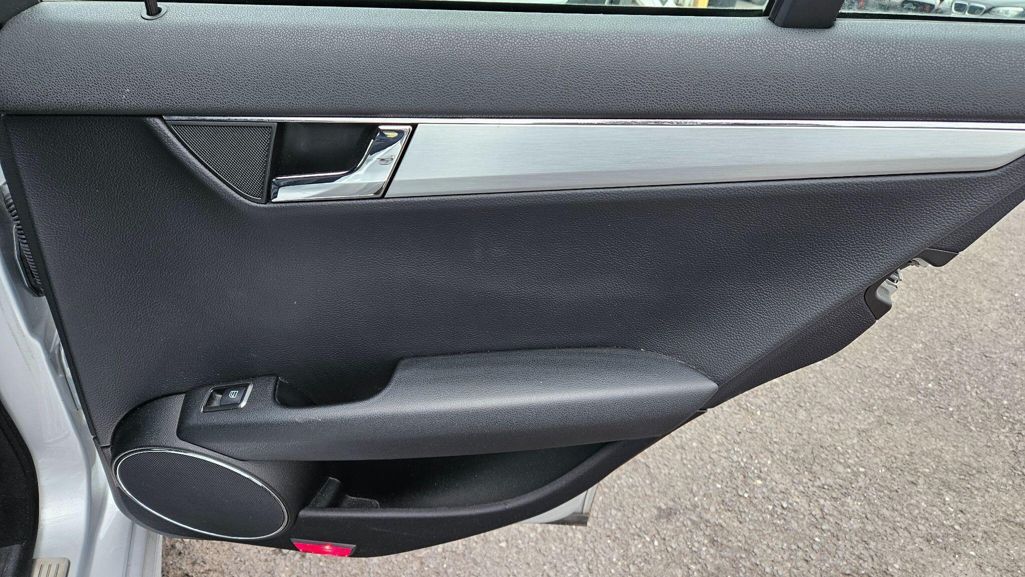 Mercedes C Class - Image 55