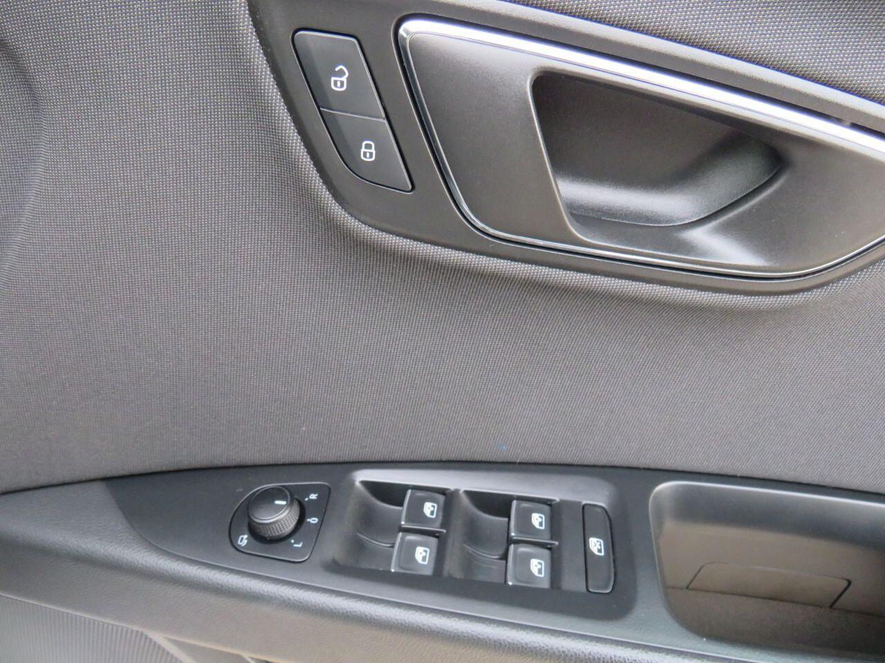 SEAT Leon - Image 20