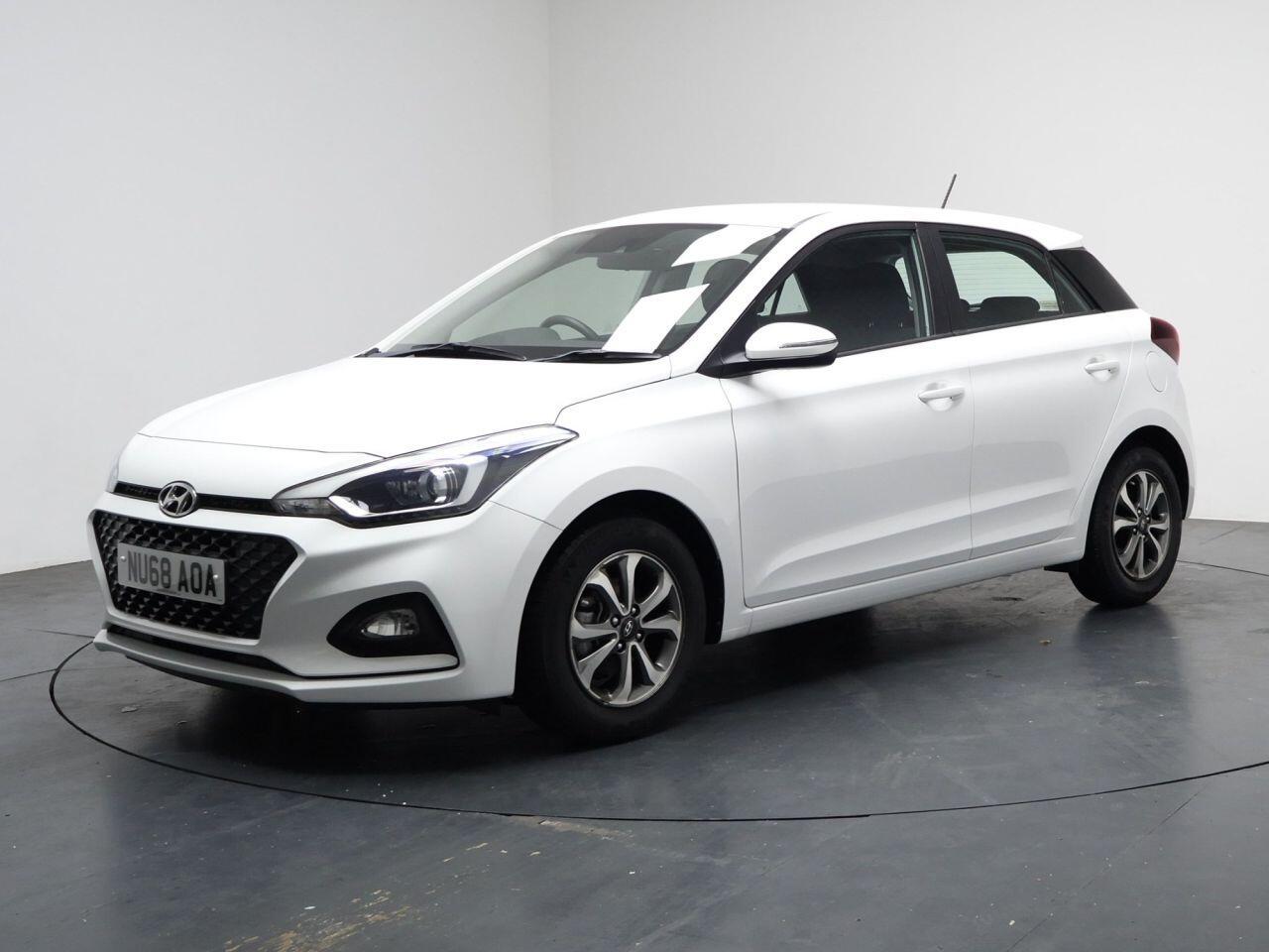 Hyundai i20 - Image 6