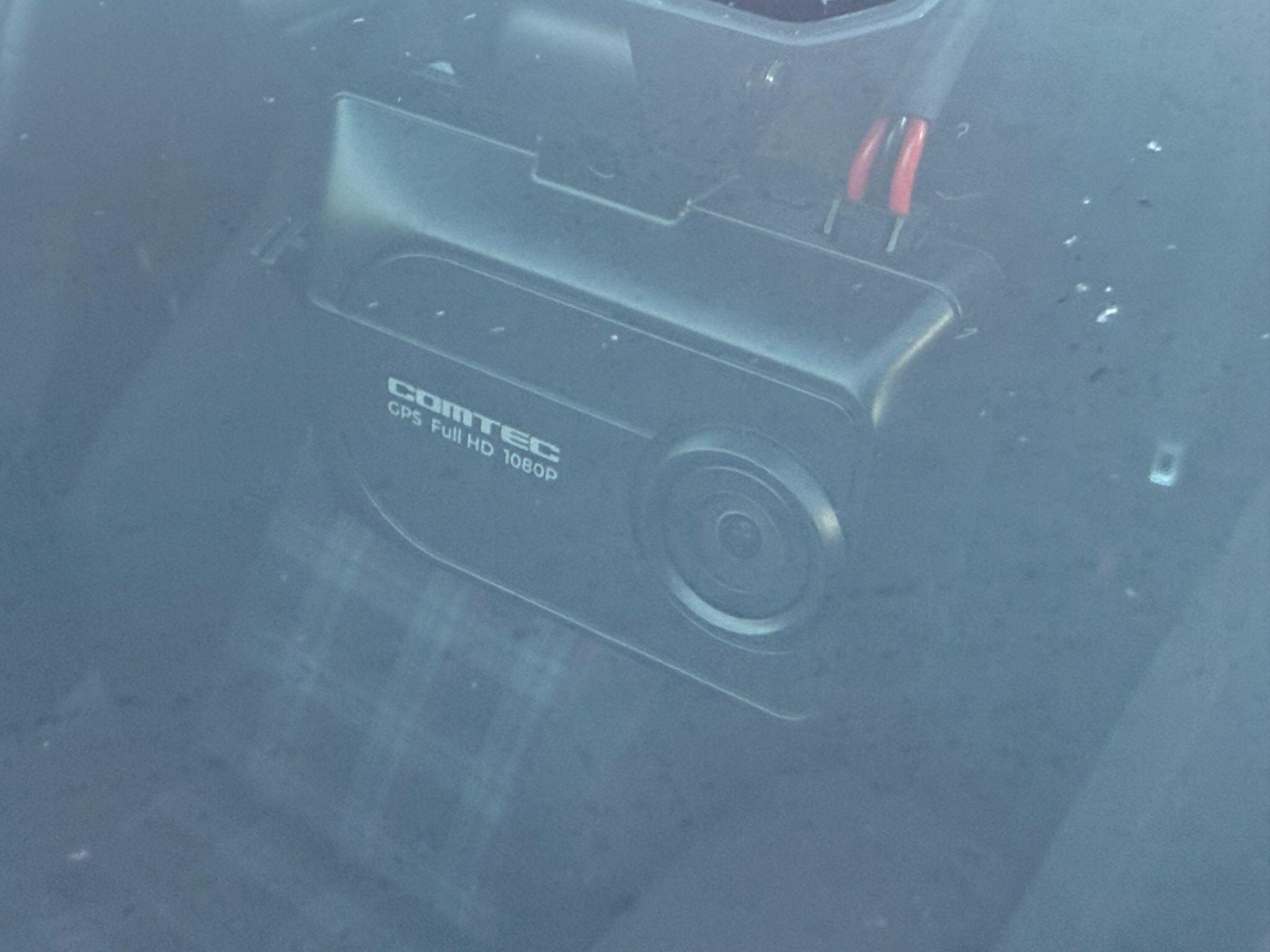 Volkswagen Golf - Image 16