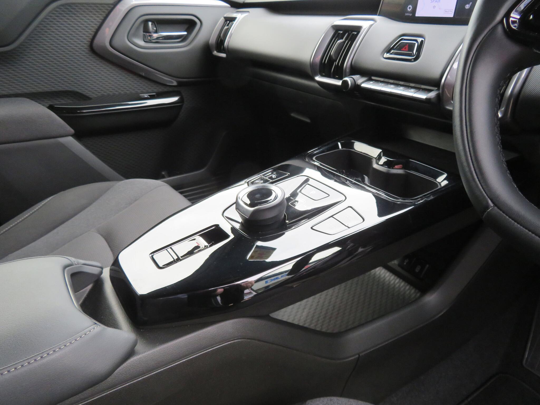 Suzuki e Vitara - Image 18