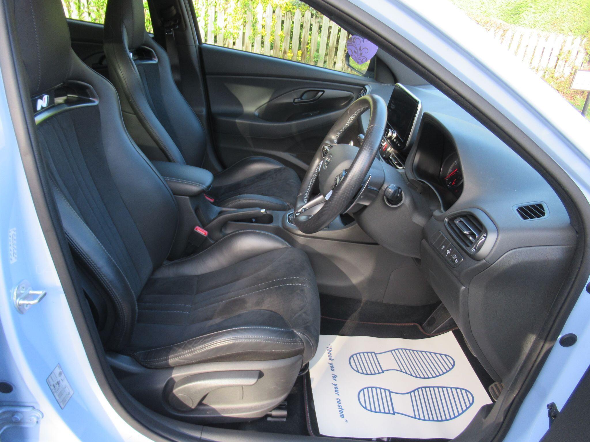 Hyundai i30 - Image 22