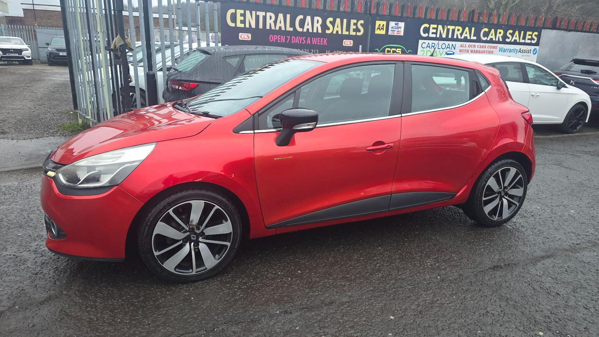 Renault Clio - Image 16