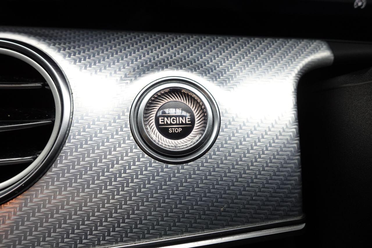 Mercedes-benz E-CLASS - Image 23