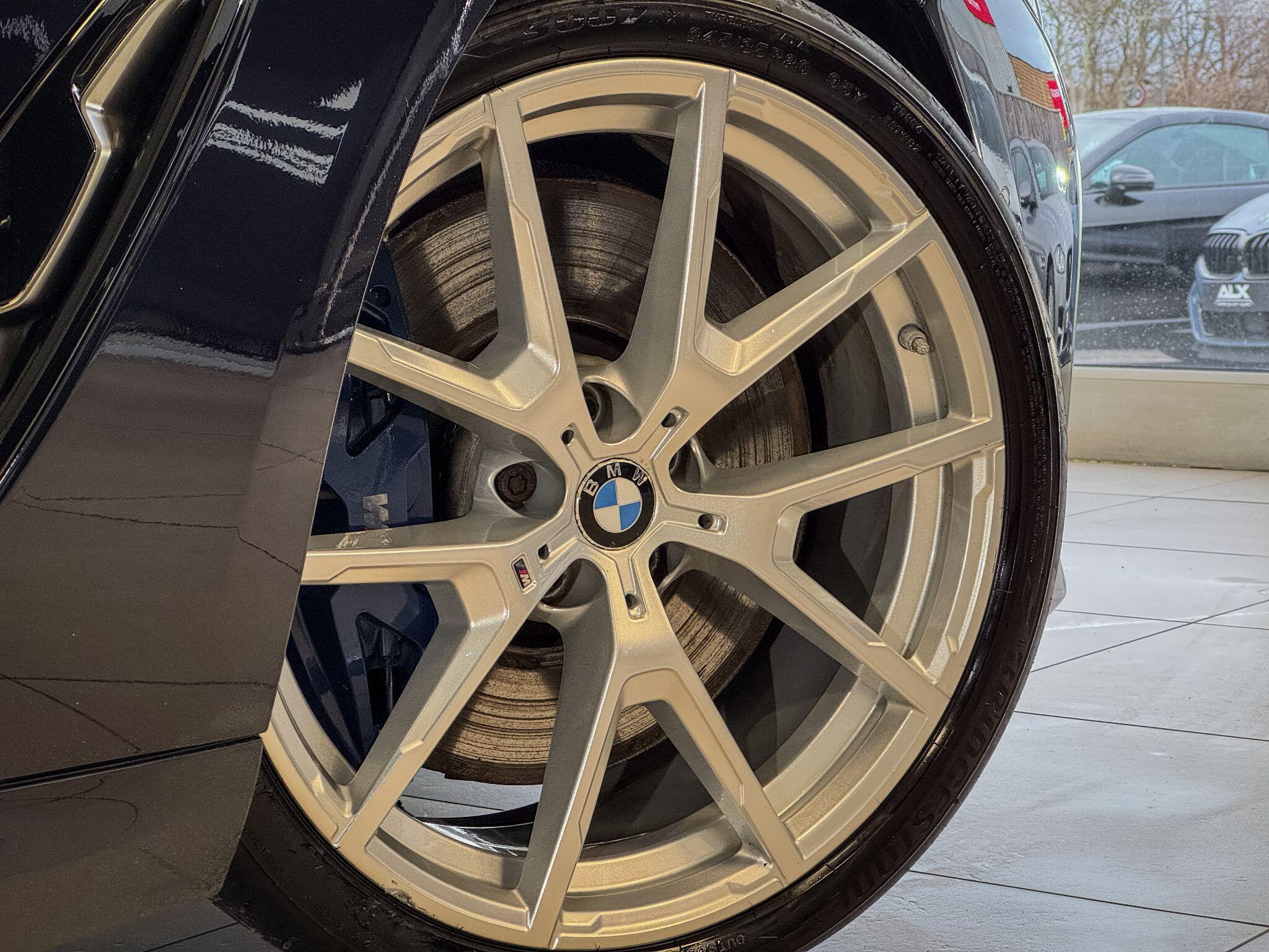 BMW 8 Series - Image 3