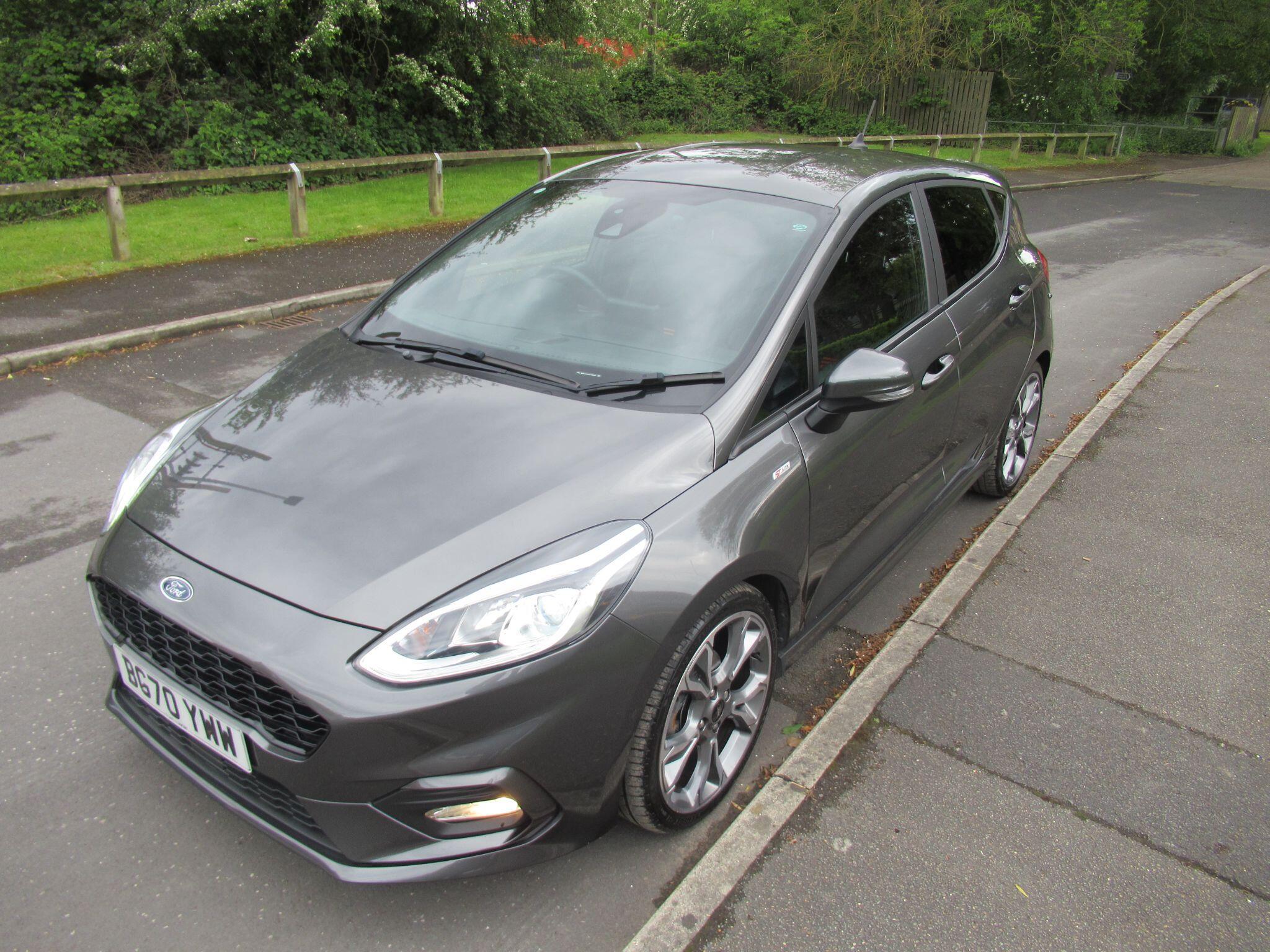 Ford Fiesta - Image 10