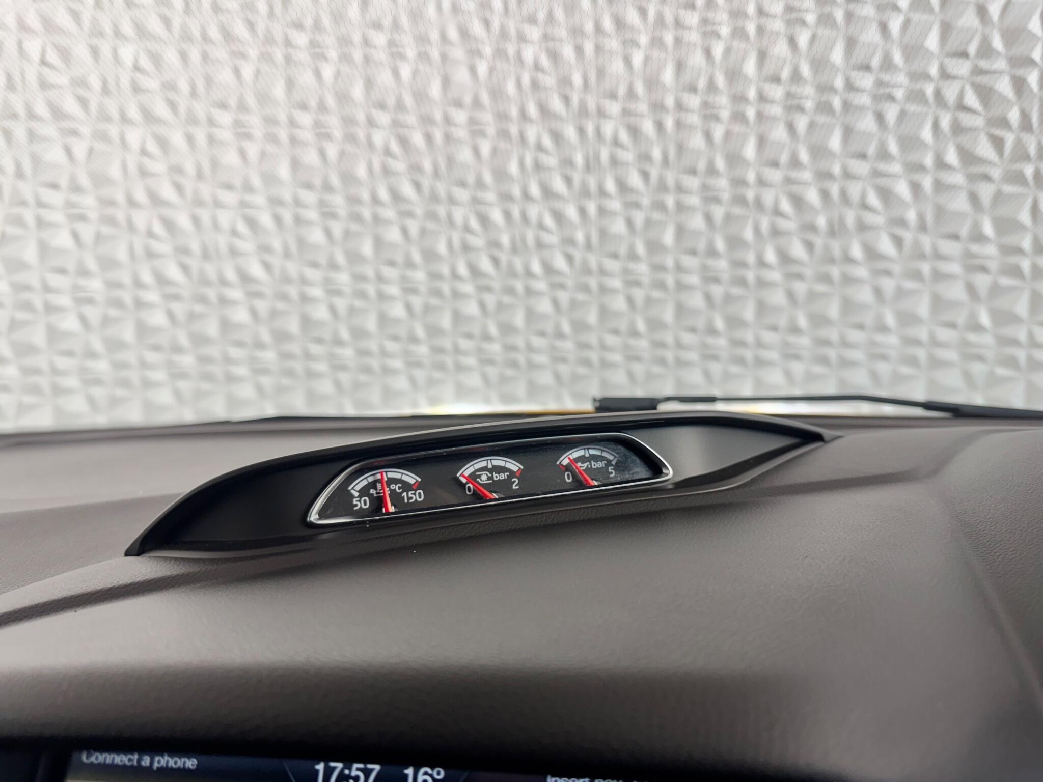 Ford Focus - Image 42