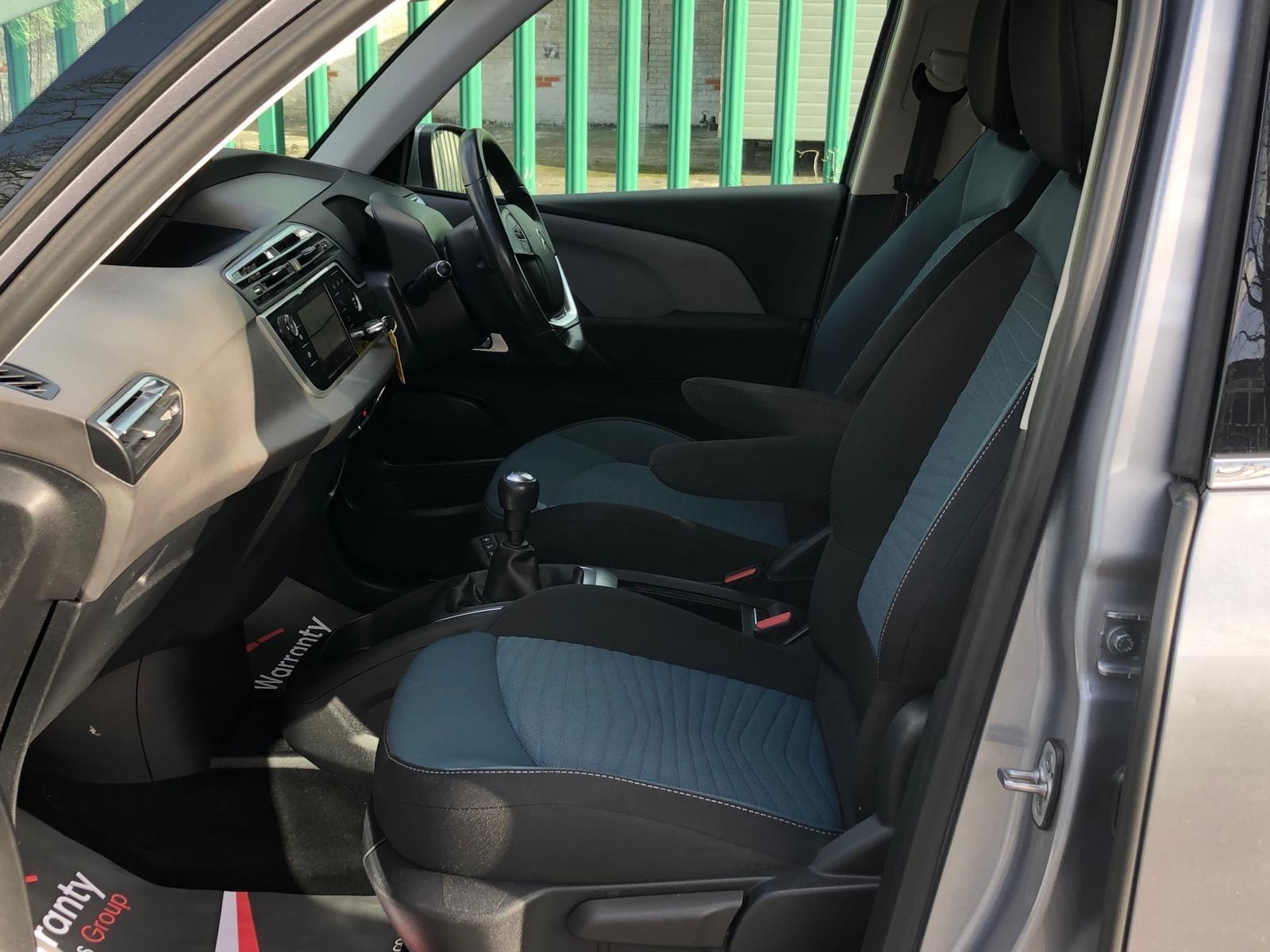 Citroen C4 Picasso - Image 14