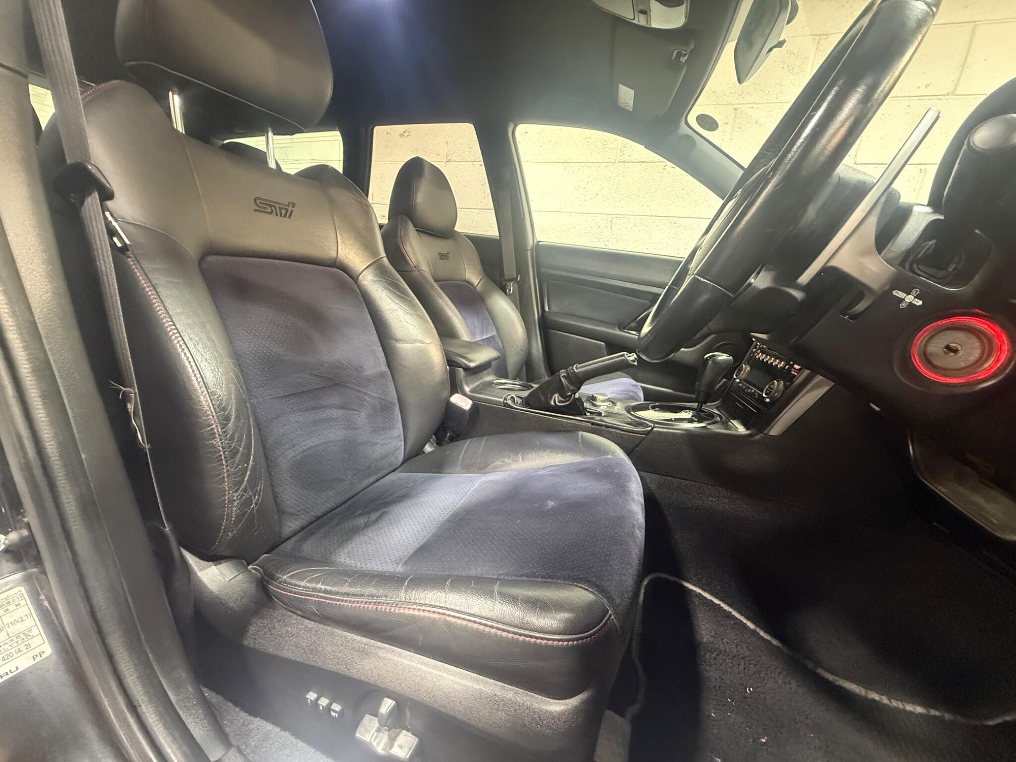 Subaru Legacy - Image 6