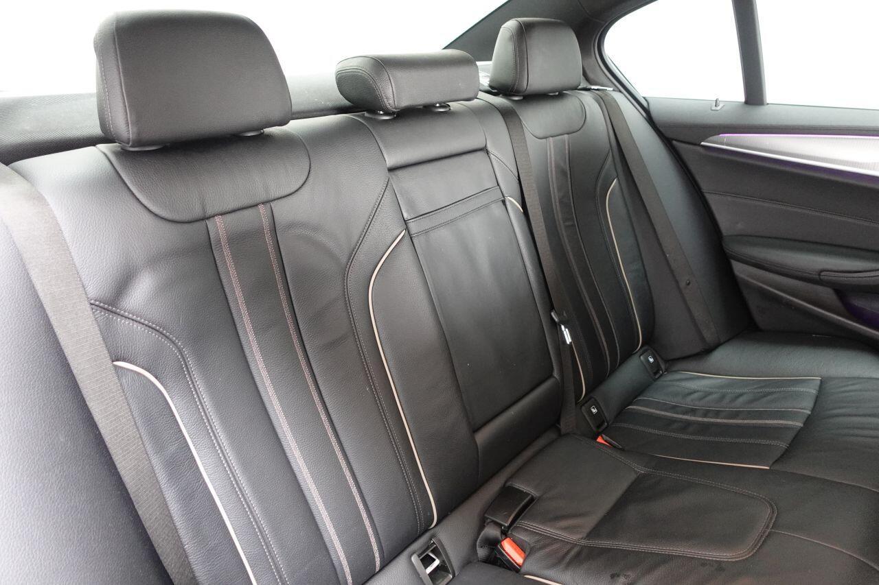 BMW 5 Series - Image 18