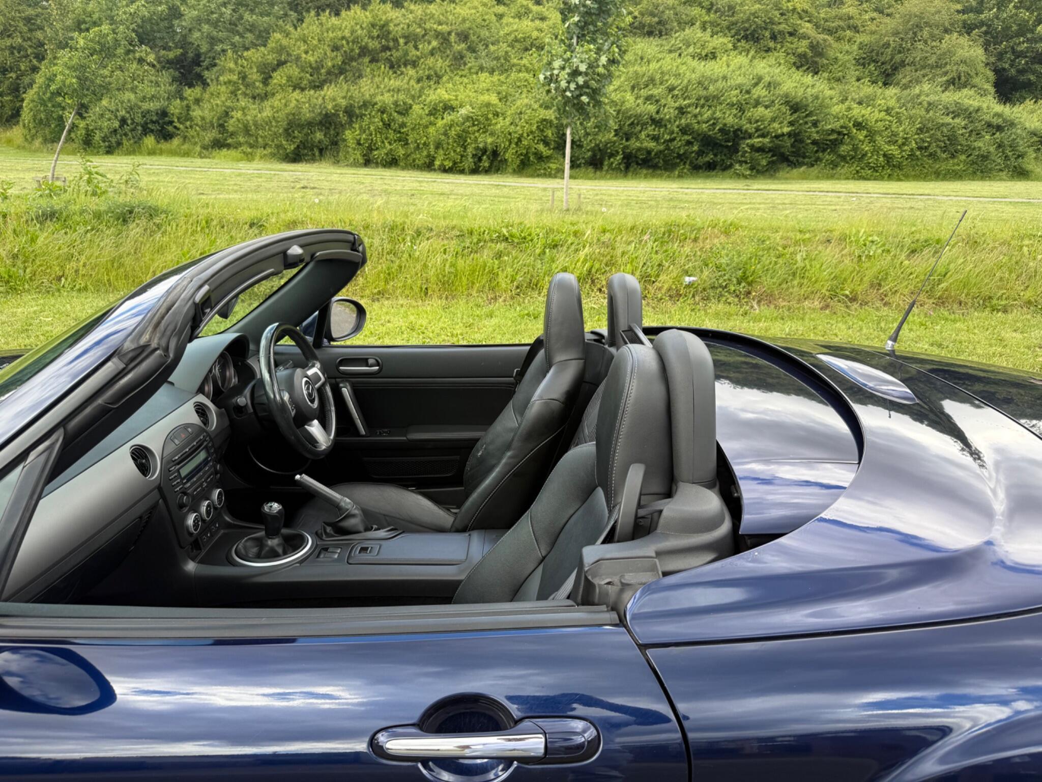 Mazda MX-5 - Image 13