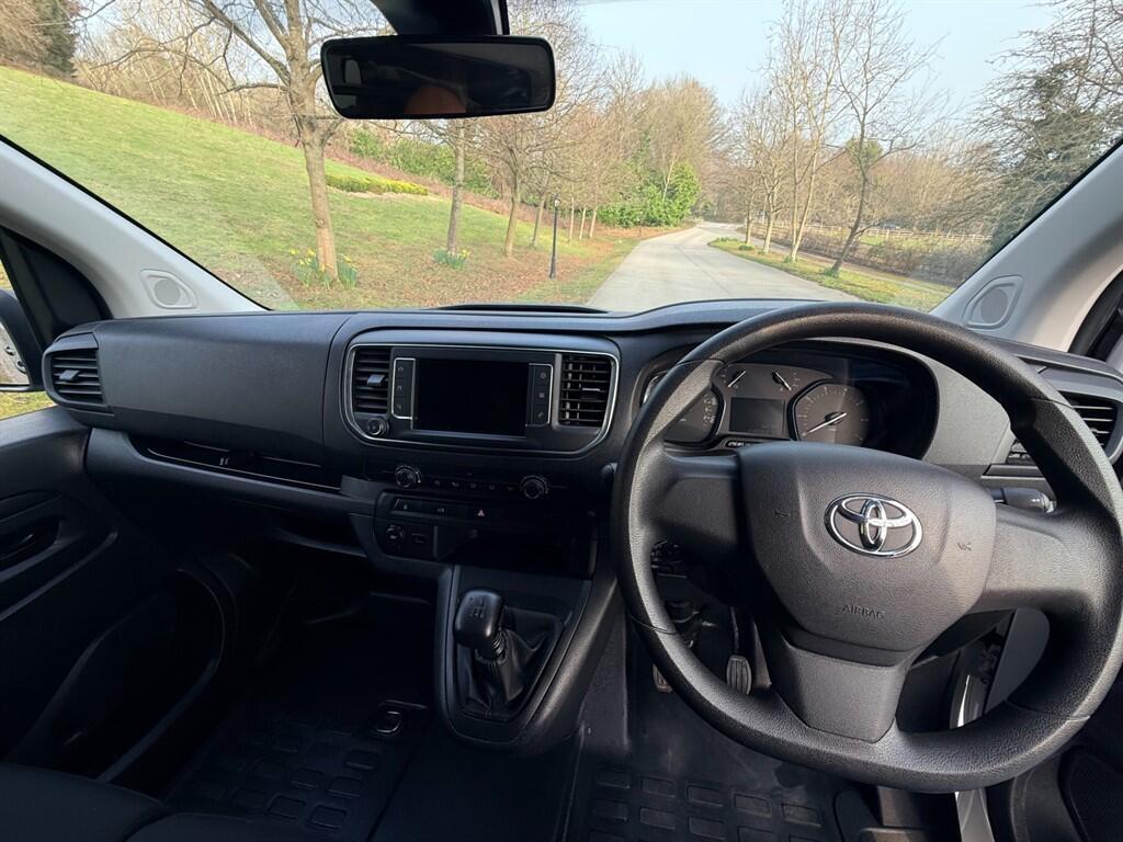 Toyota Proace - Image 15