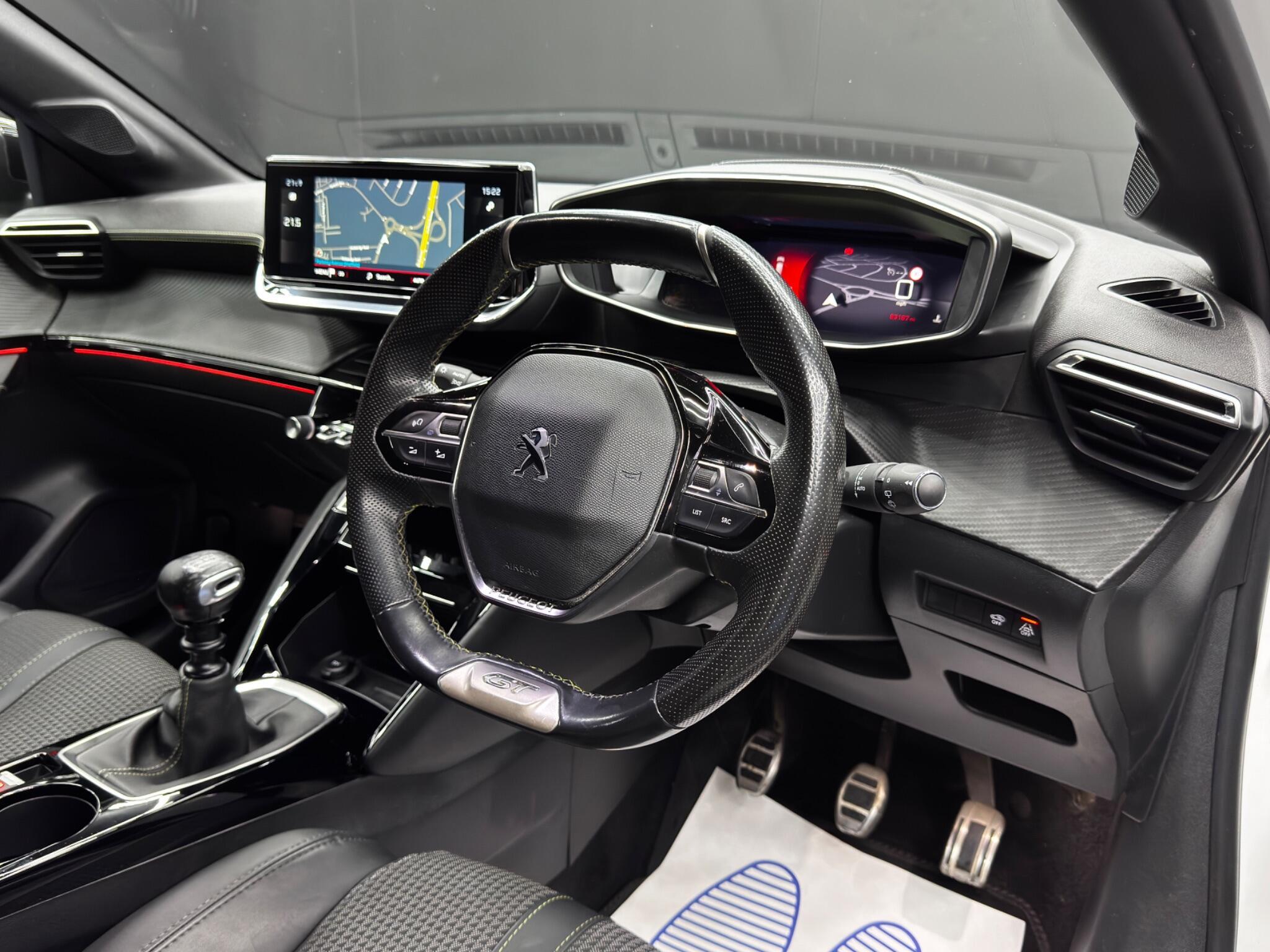 Peugeot 208 - Image 9