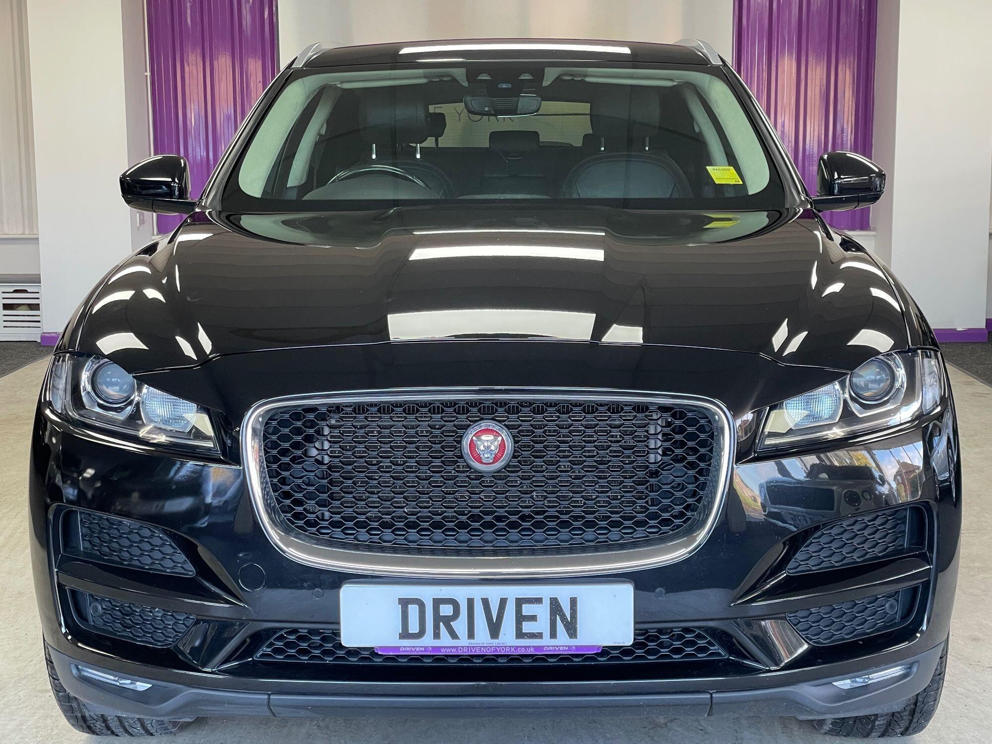 Jaguar F-Pace - Image 5