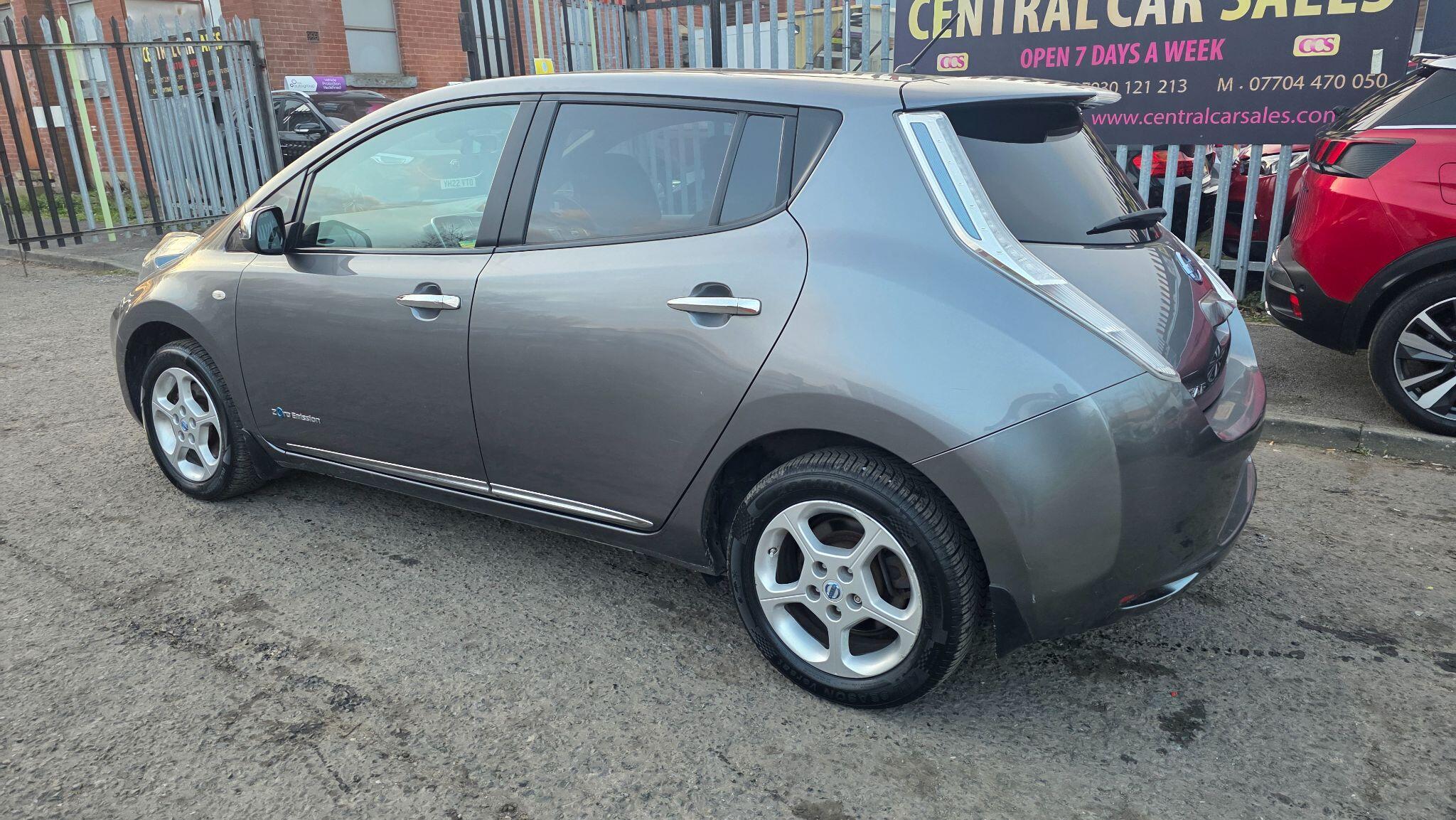 Nissan Leaf - Image 13