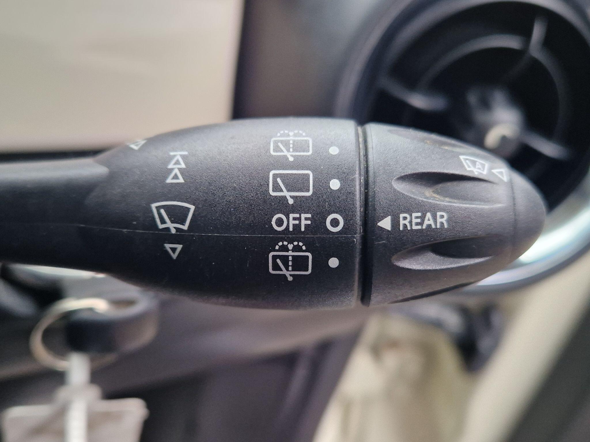 MINI Hatch - Image 41