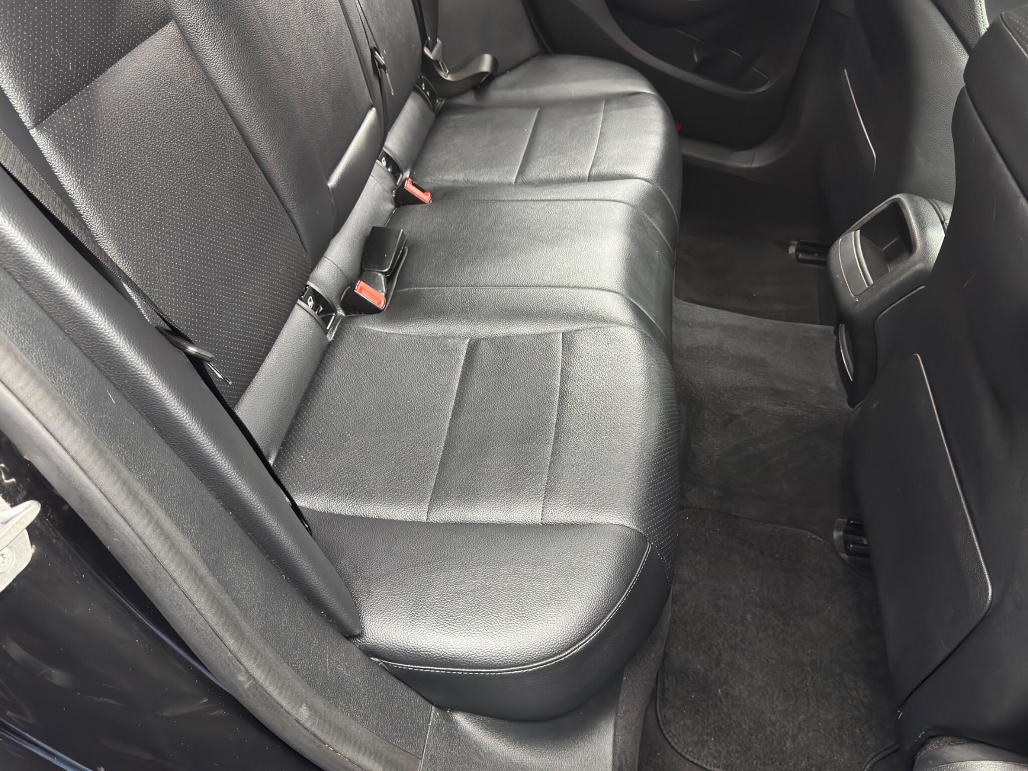 Mercedes C Class - Image 16