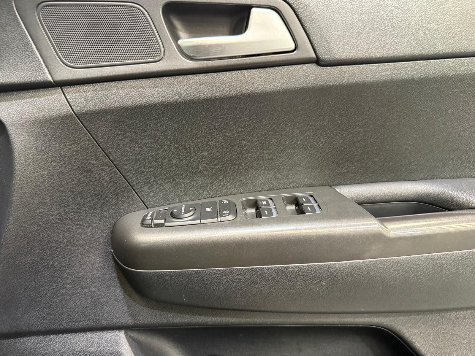 Kia Sportage - Image 31