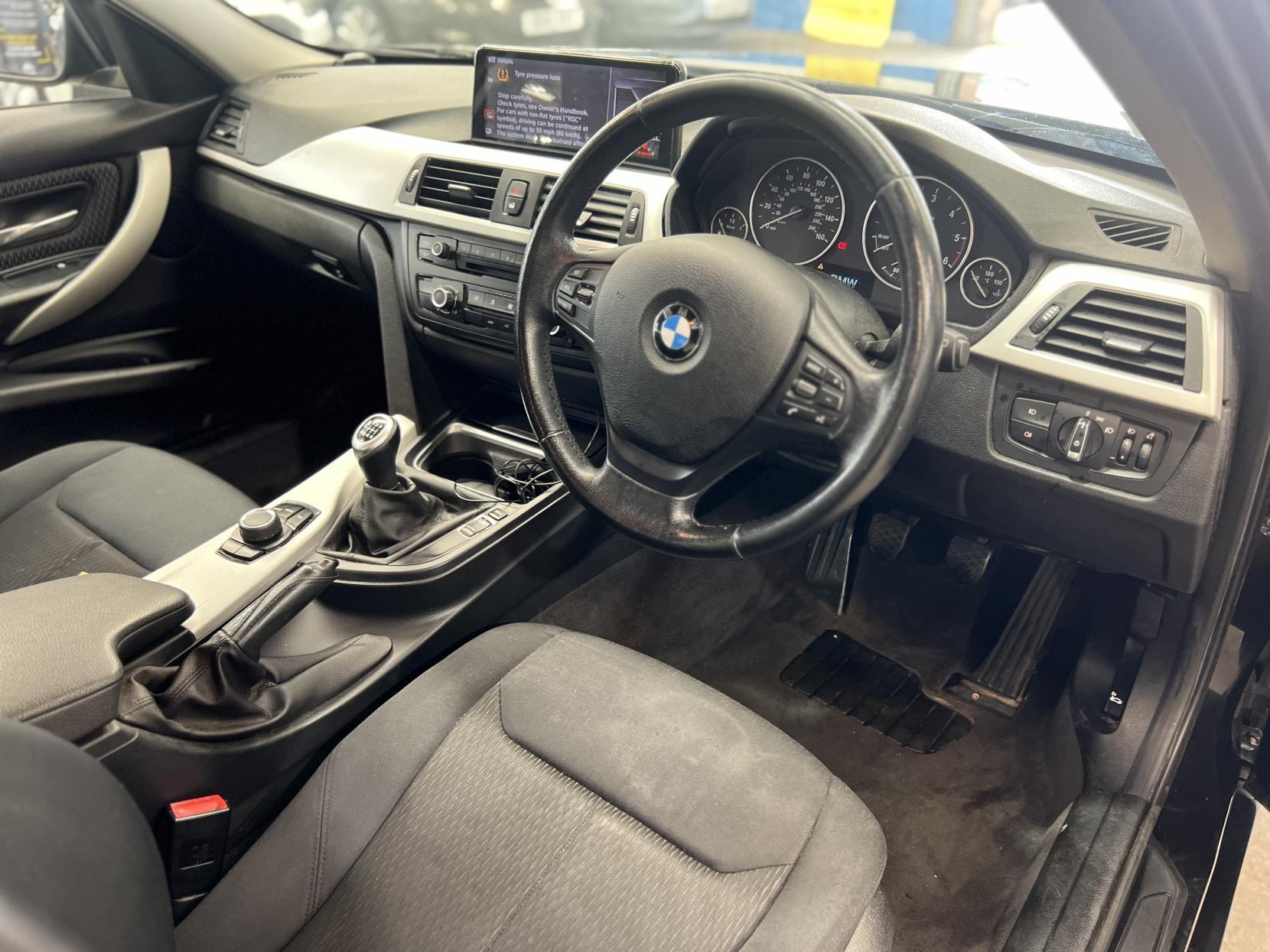 BMW 3 Series - Image 19