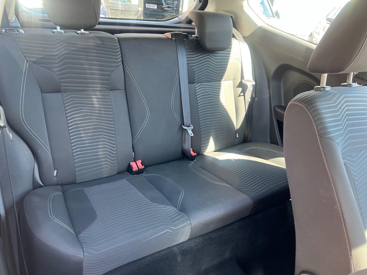 Ford Fiesta - Image 26