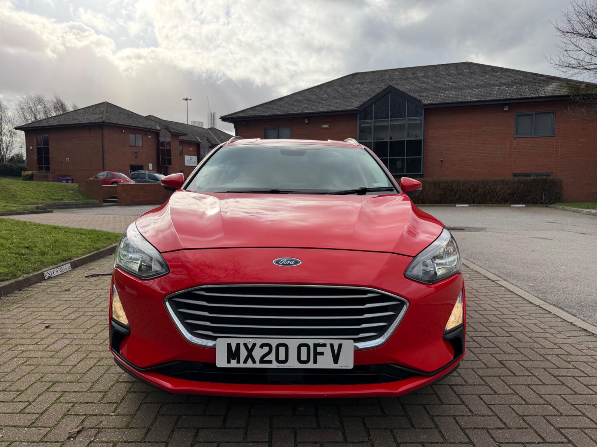 Ford Focus - Image 6