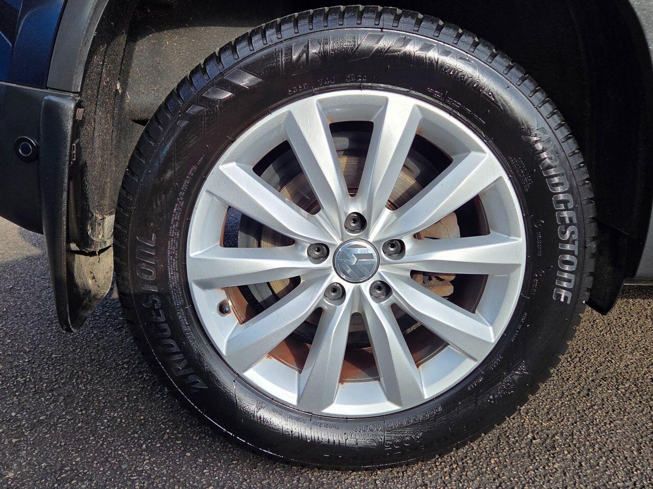 Volkswagen Tiguan - Image 19