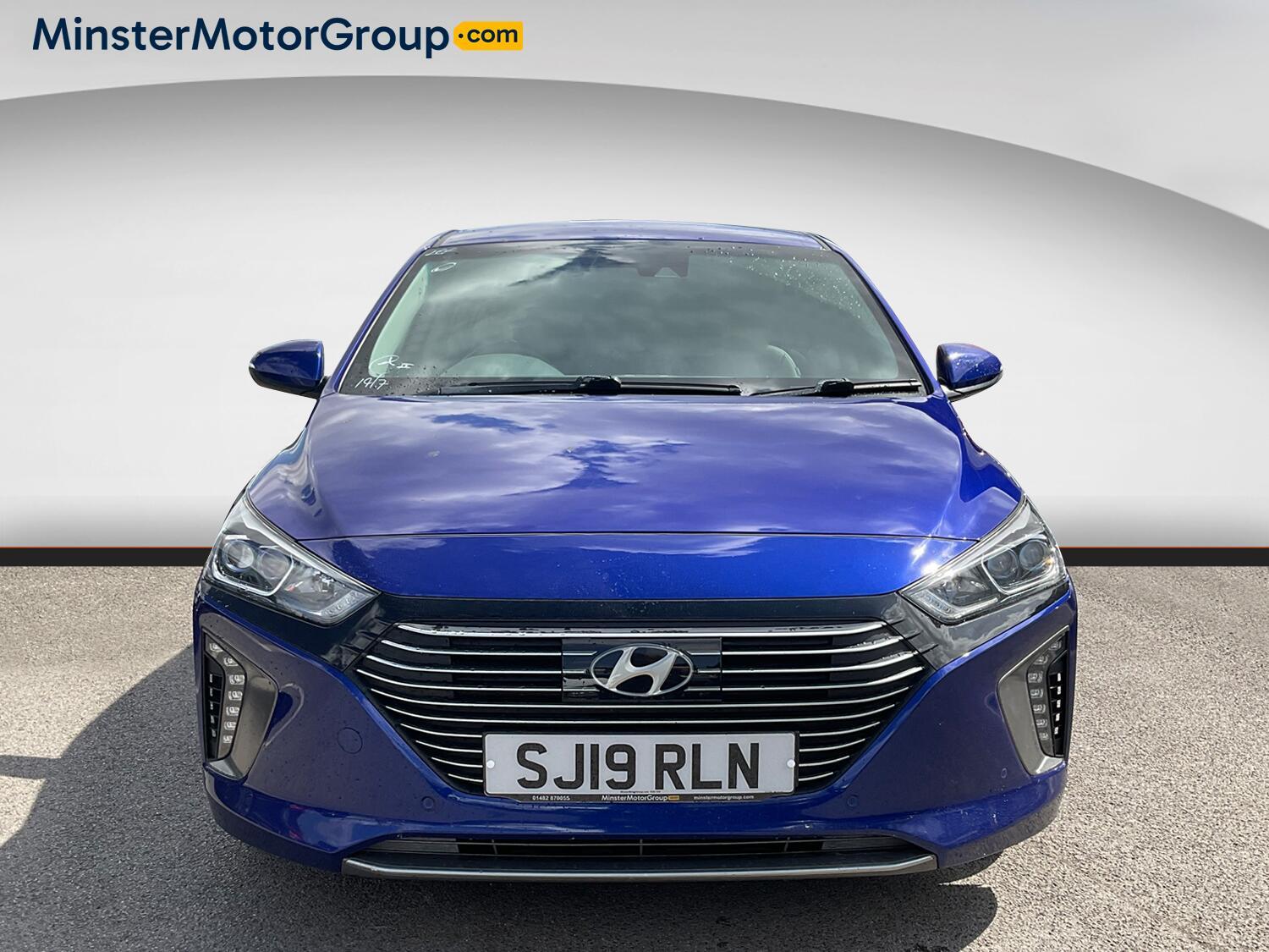 Hyundai Ioniq - Image 5