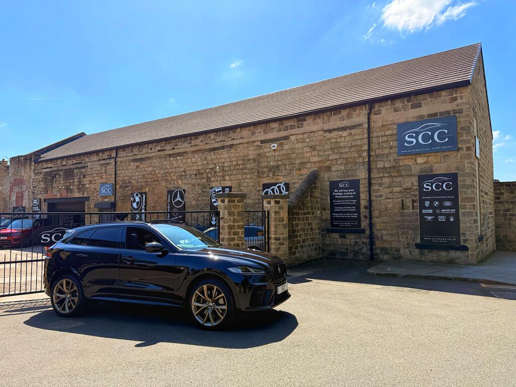 Jaguar F-Pace - Image 11