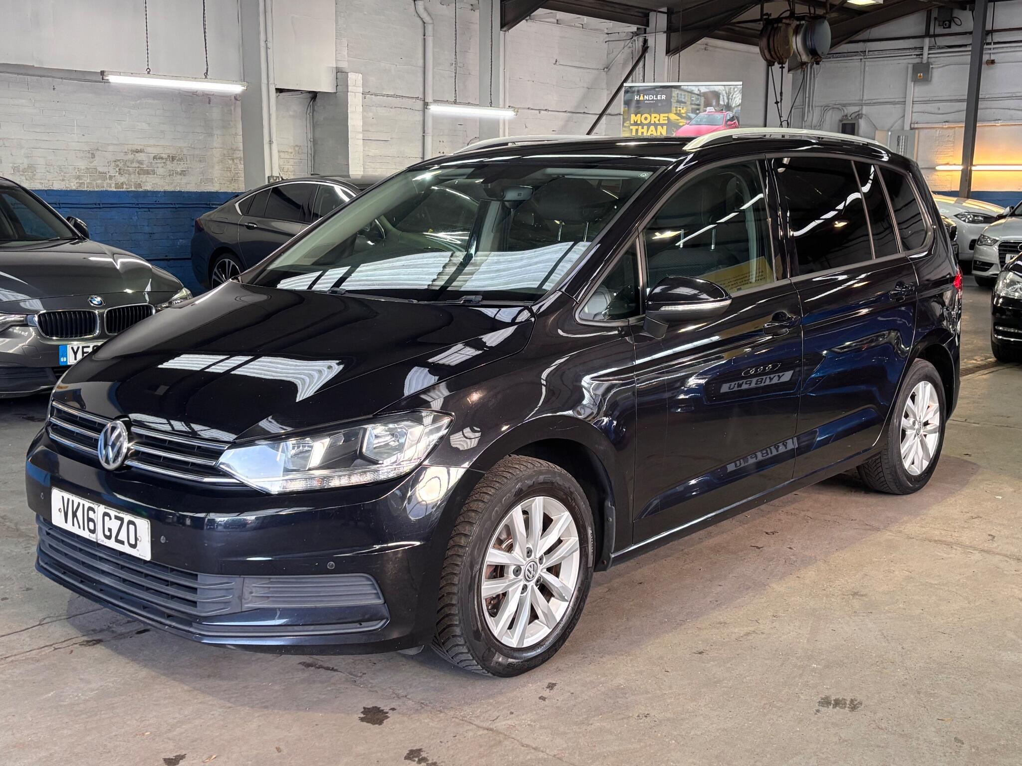 Volkswagen Touran - Image 14