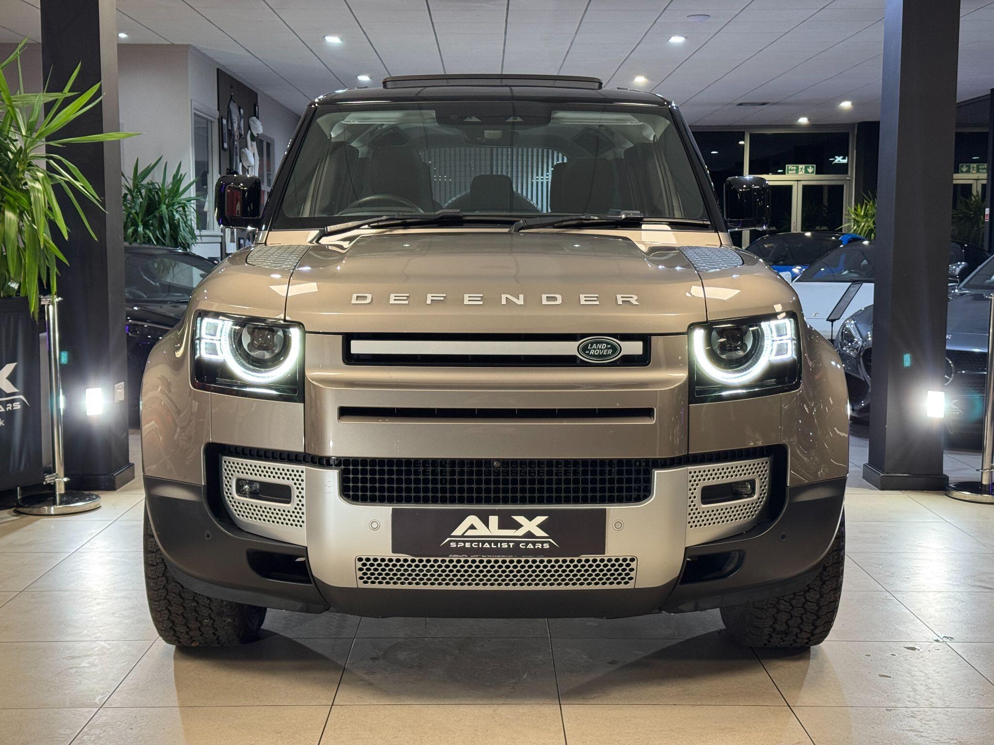 Land Rover Defender 110 - Image 4