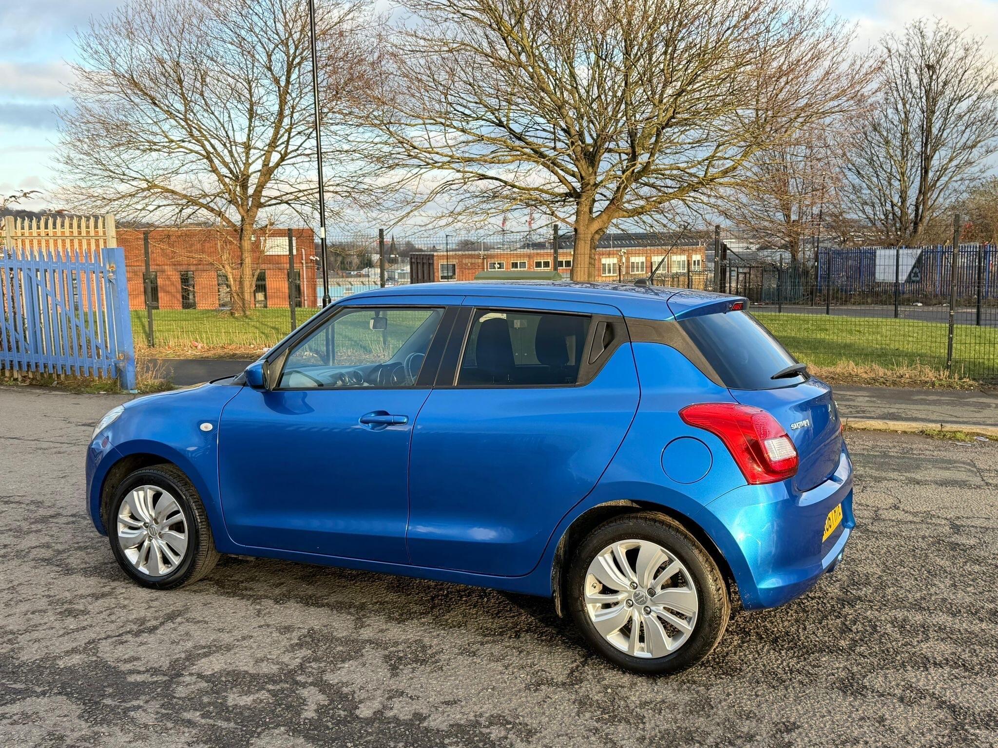 Suzuki Swift - Image 4