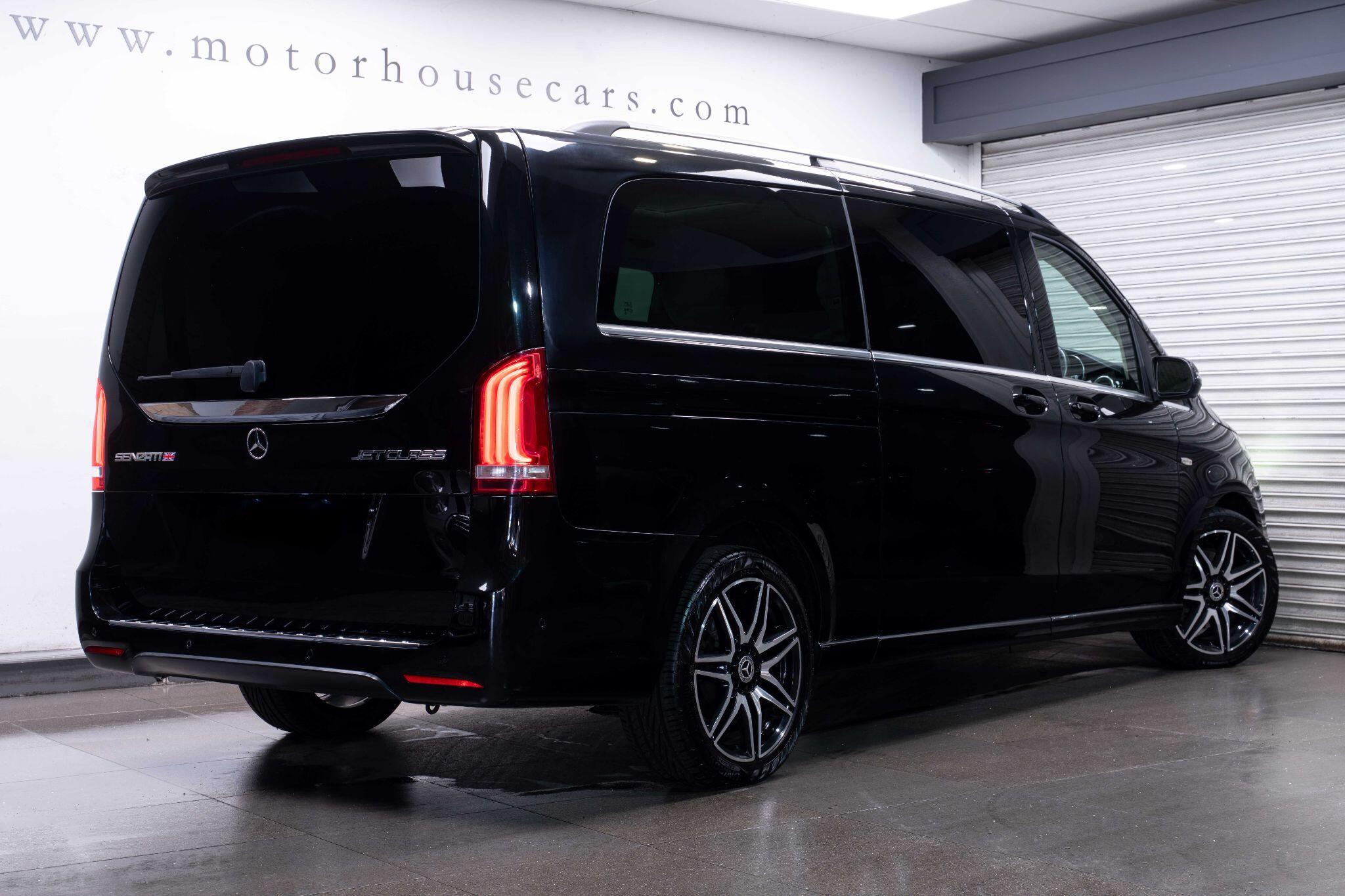 Mercedes V Class - Image 2