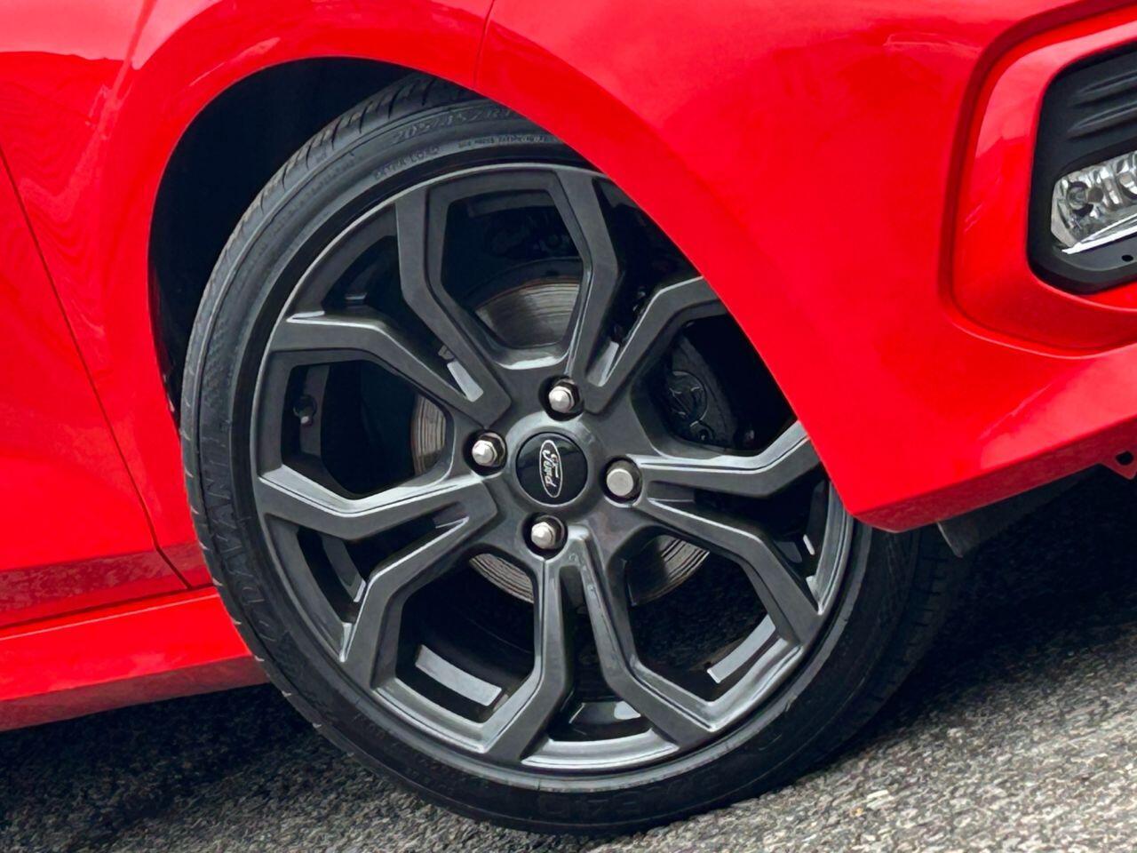 Ford Fiesta - Image 21