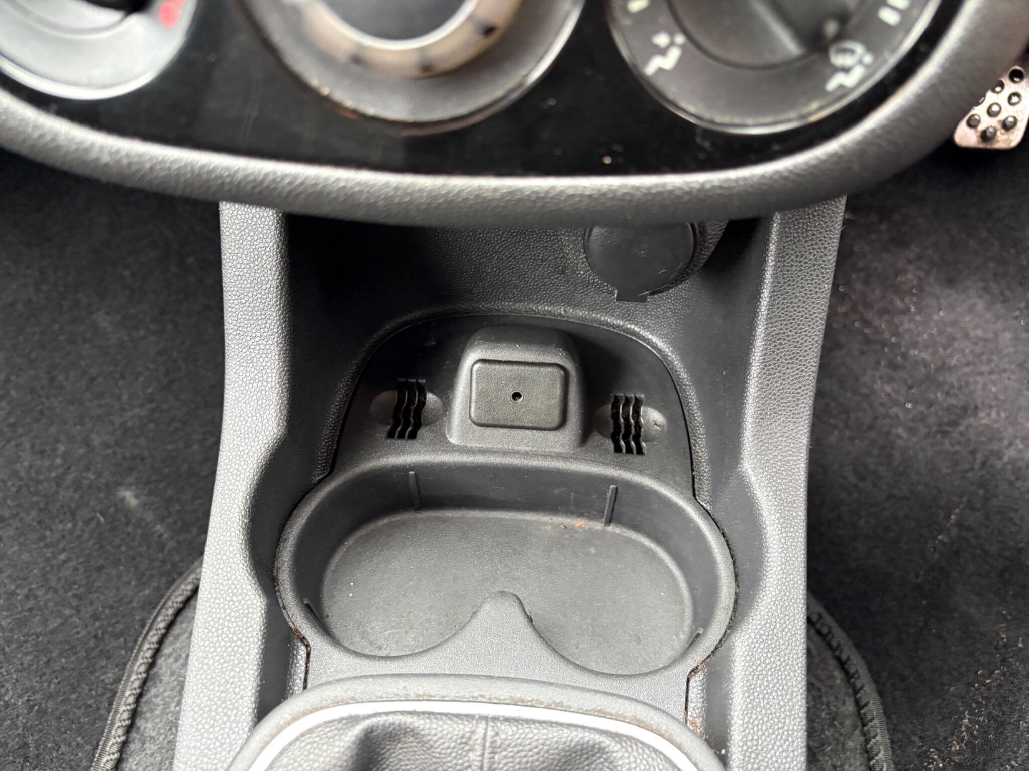 Vauxhall Corsa - Image 24