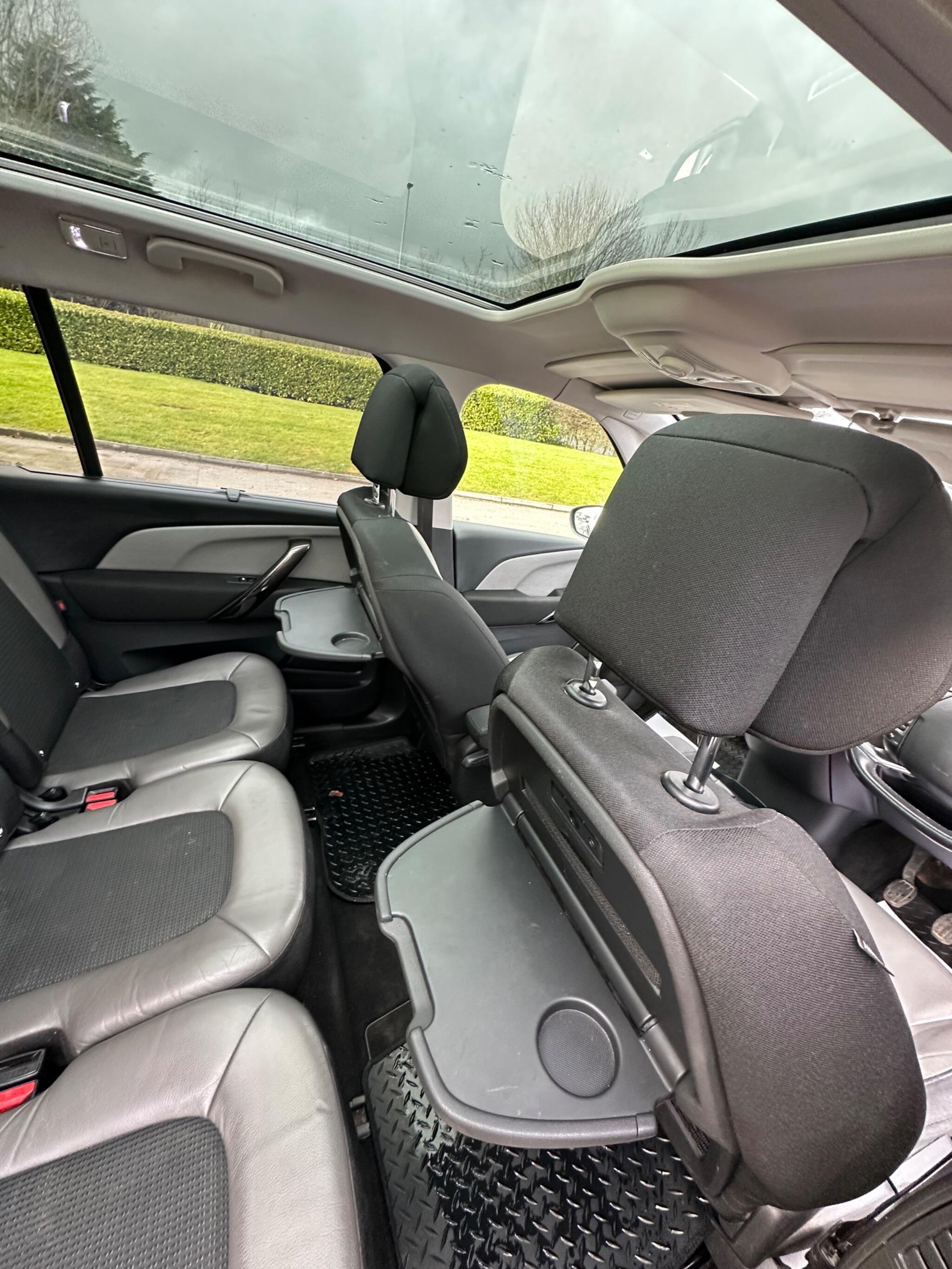 Citroen Grand C4 Picasso - Image 32
