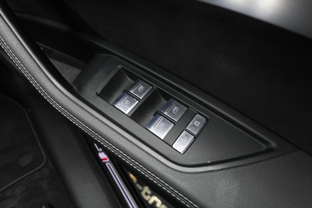 Audi E-Tron - Image 56