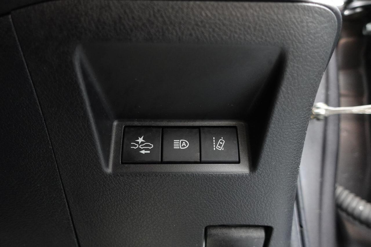 Toyota Yaris - Image 41