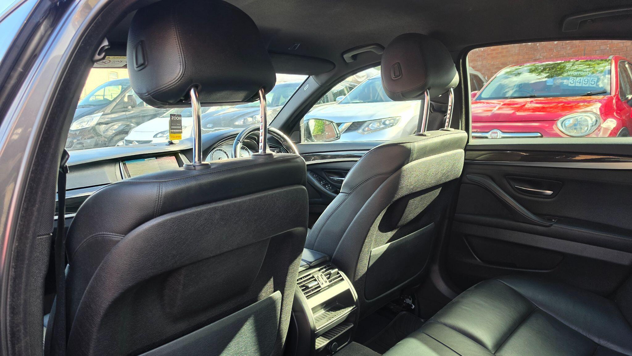 BMW 5 Series - Image 17