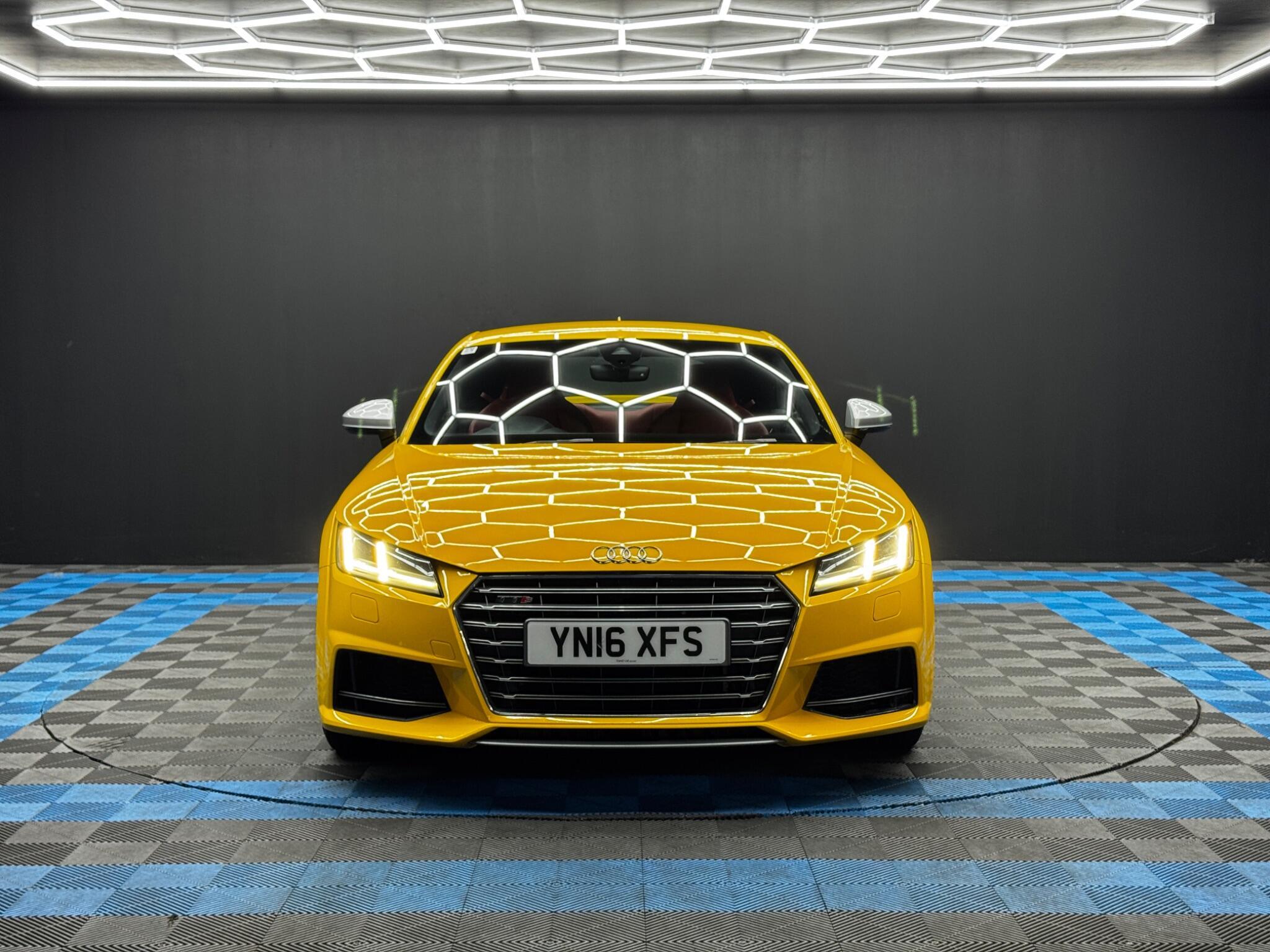 Audi TTS - Image 2