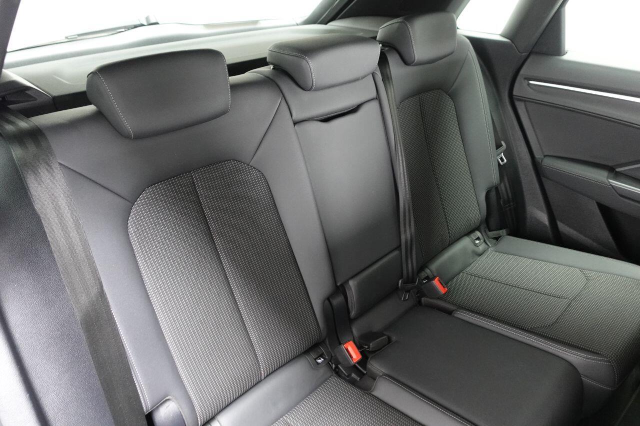 Audi Q3 - Image 20