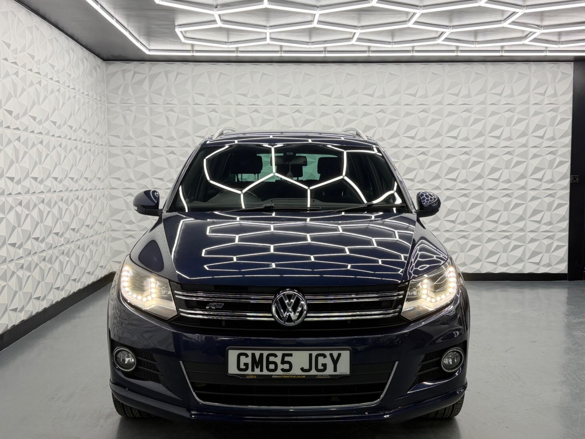 Volkswagen Tiguan - Image 4