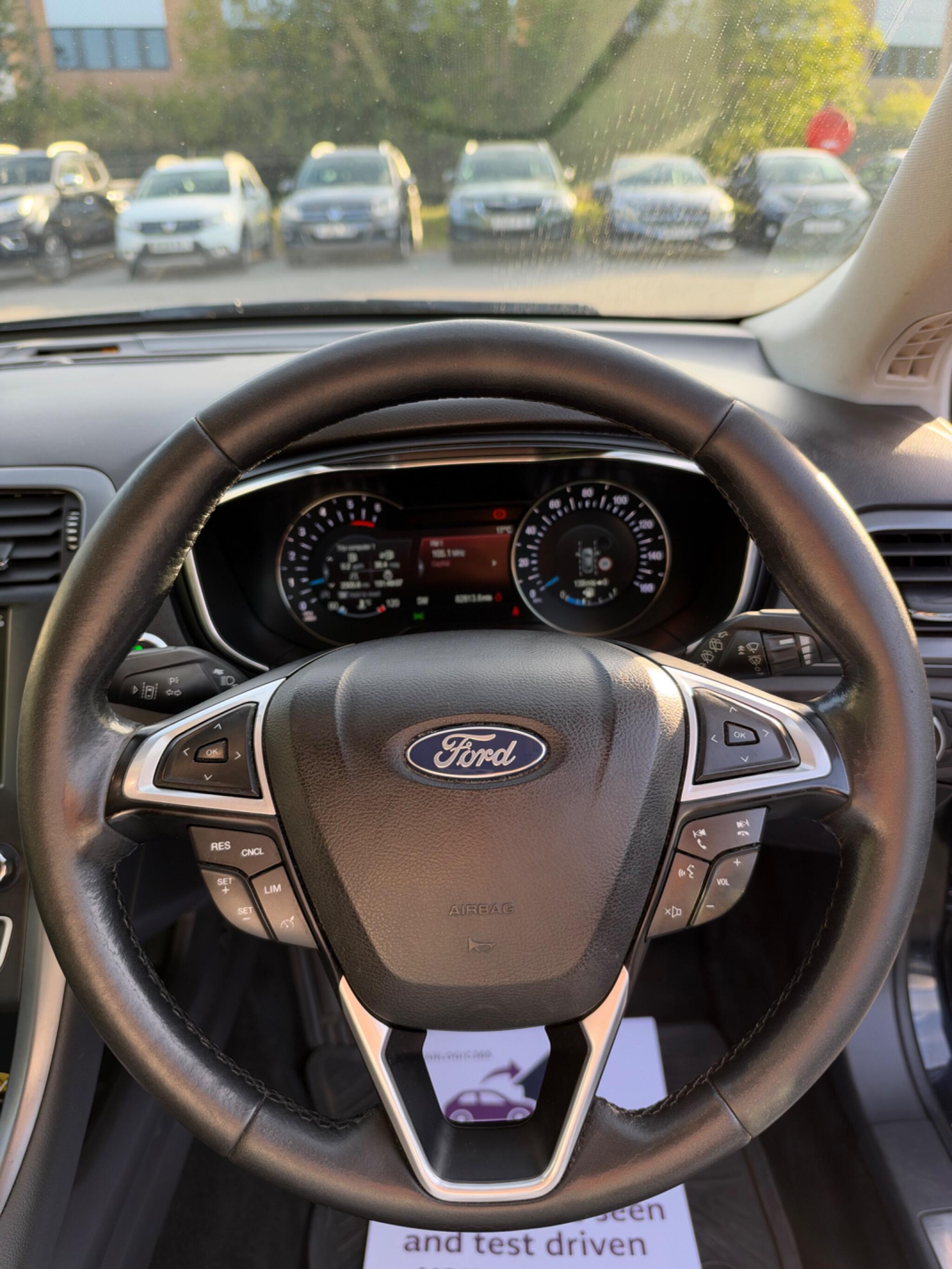 Ford Mondeo - Image 19