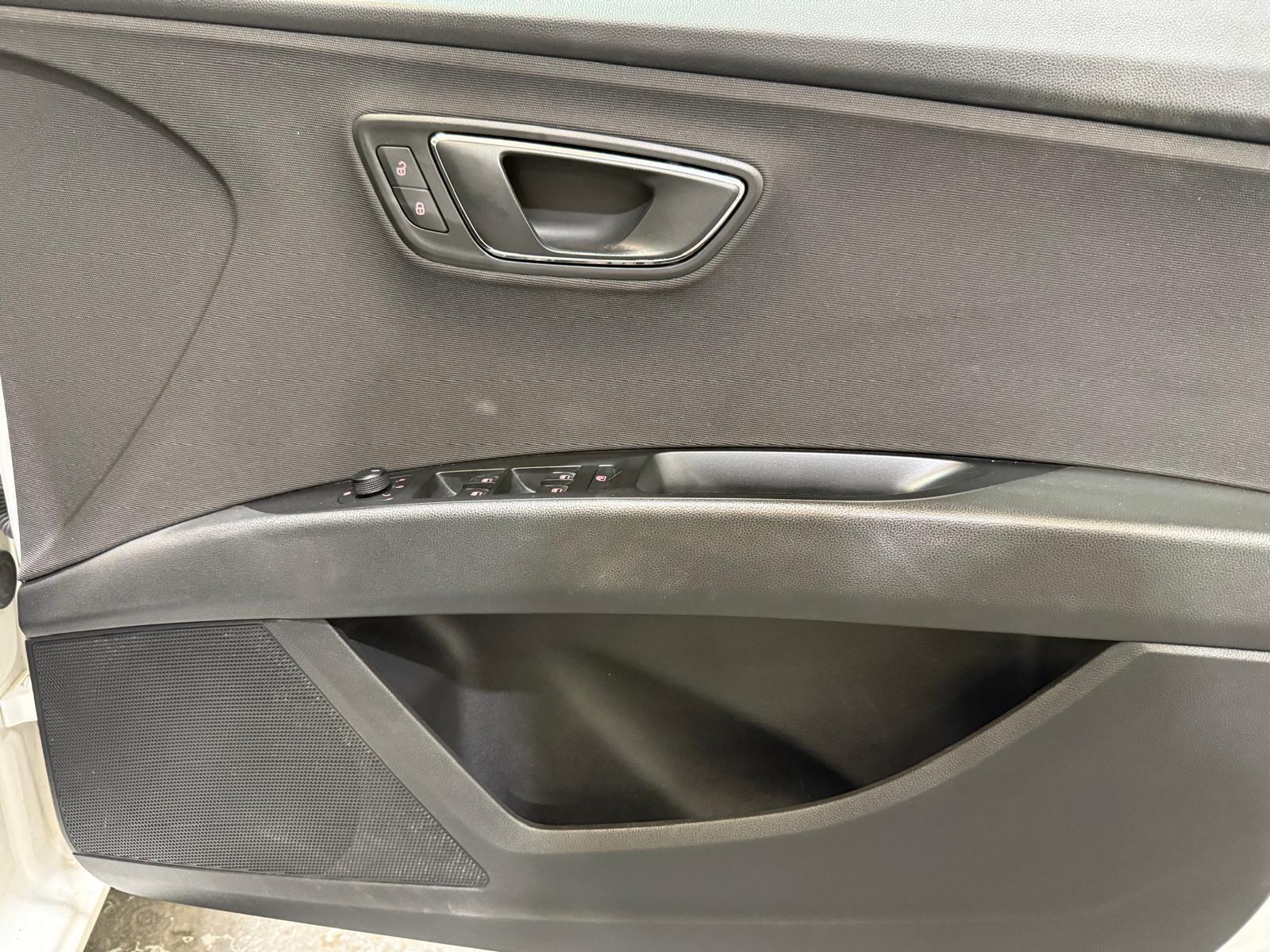 SEAT Leon - Image 23